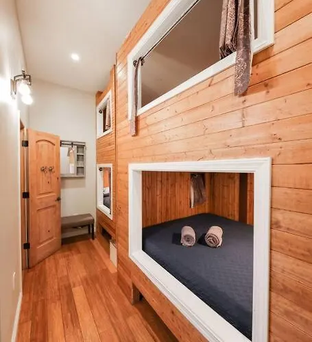 Six-Bedroom House